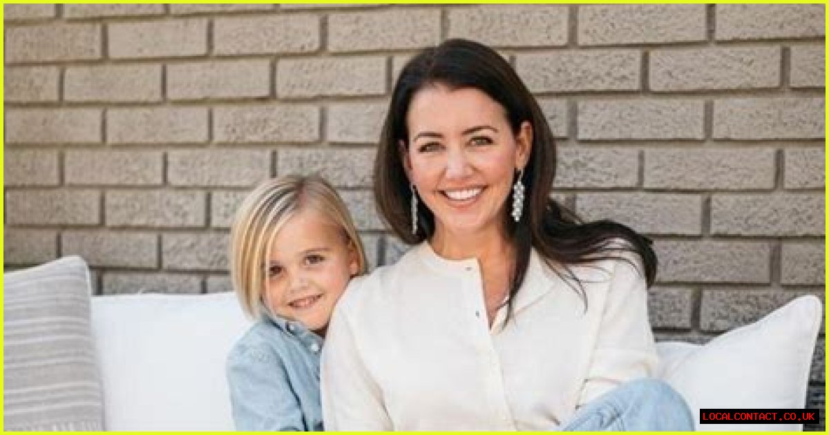 Amy Havins Net Worth 2024