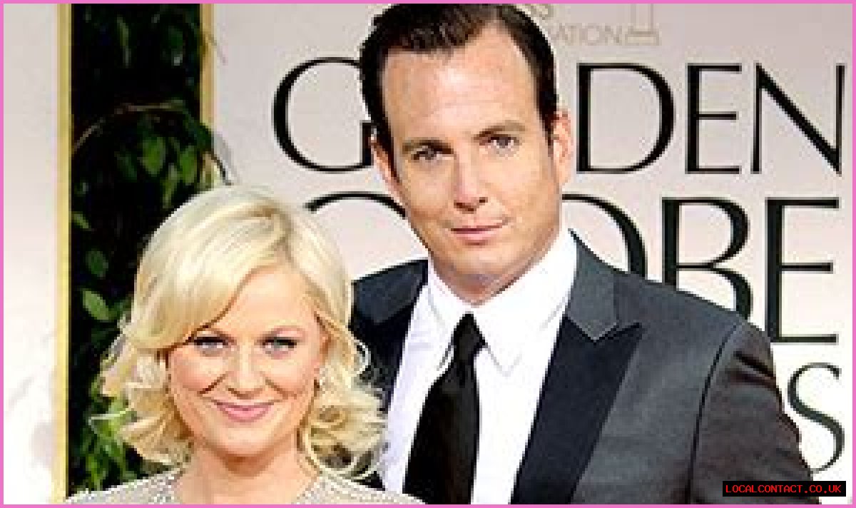 Amy Poehler Says Divorcing Will Arnett "Really Sucks"