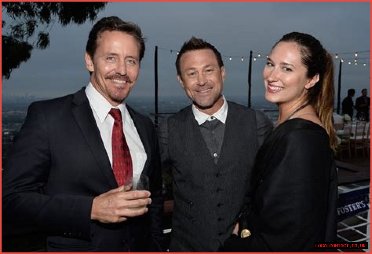 How tall is Charles Mesure