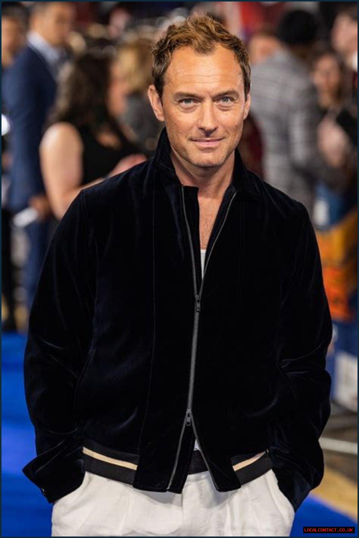 Jude Law — See Photos Of The Handsome British Star – Hollywood Life