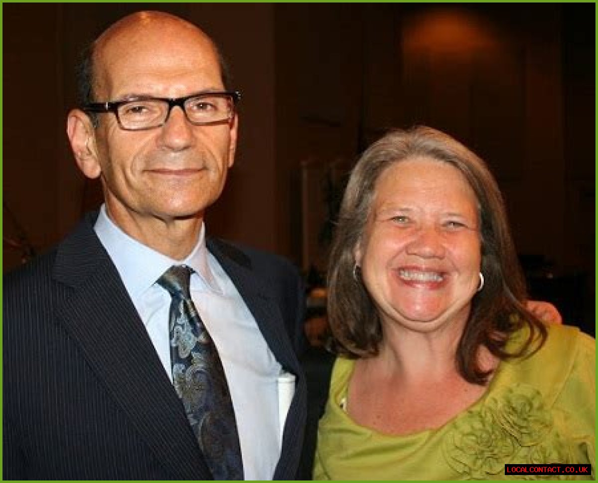 Paul Finebaum is Married to Wife: Linda Hudson. Kids.