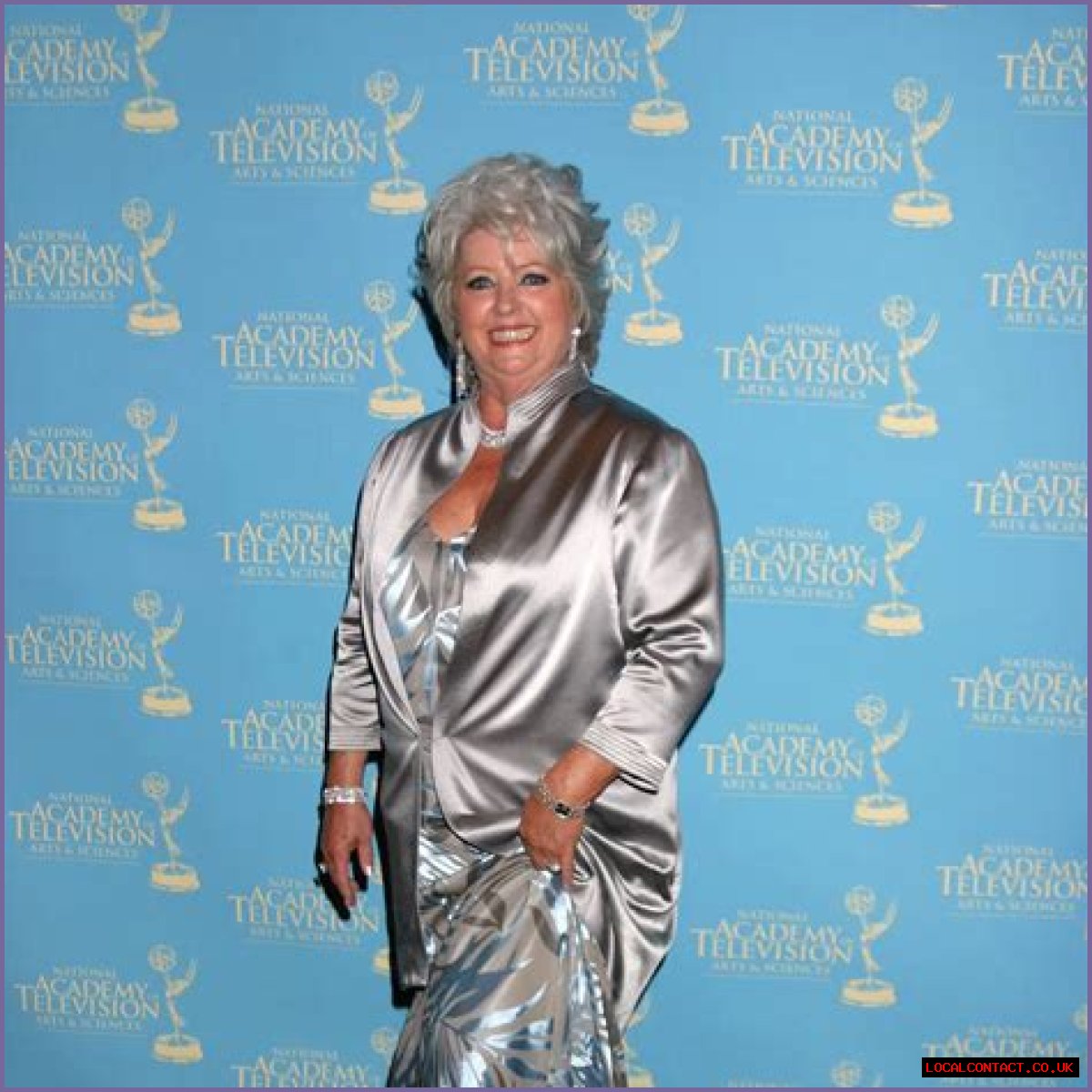 Paula Deen Biography, Age, Restaurants, Husband, Net Worth