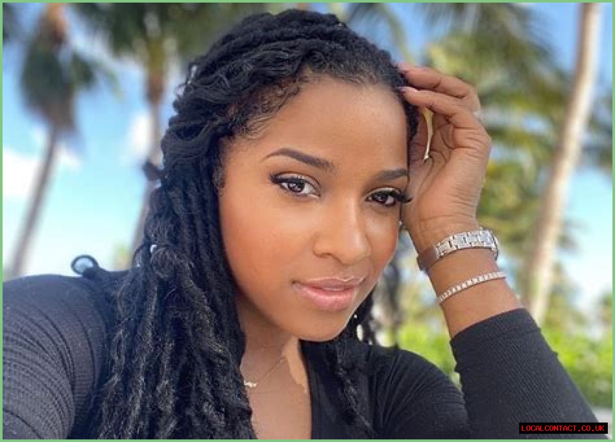Toya Wright Shares Perfect Self-Isolation Photos Without Makeup Accompanied By Robert Rushing That Have Fans Asking If She Is Pregnant With Baby Number 3