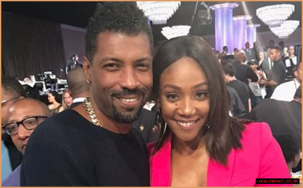 Unveiling The Life Of Deon Cole: His Wife And Family Insights