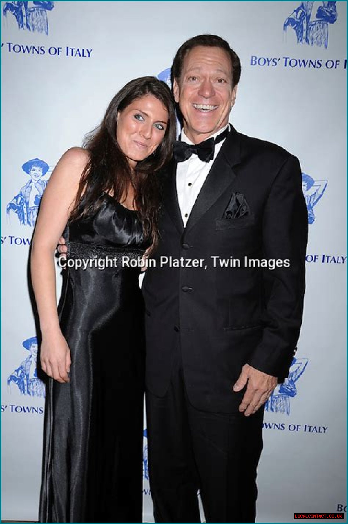Who is Joe Piscopo Dating Now?