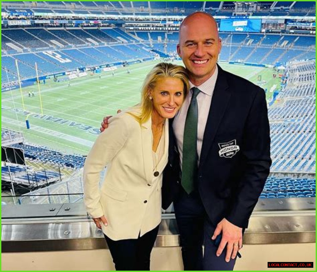 Who is Matt Hasselbeck Dating Now?